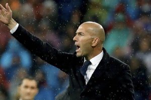 Zidane pasa revista al líder de la Liga.