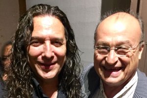 Tomatito y otro almeriense, José Antonio Martínez Soler, que acudió al concierto en Los Ángeles.