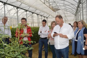Visita de los eurodiputados a la empresa Biosabor