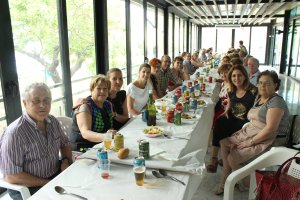 Actividad organizada por el área de Servicios Sociales en uno de los centros de mayores del municipio.