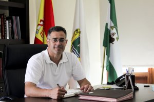 El alcalde de Olula confía en los protocolos de Educación y en las Fuerzas de Seguridad.