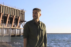 Javier Carretero, escritor y autor de los libros "En algún lugar" y "Si pudiera volver". Dos novelas que se desarrollan en Almería.