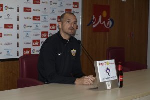 Fernando Soriano en rueda de prensa.