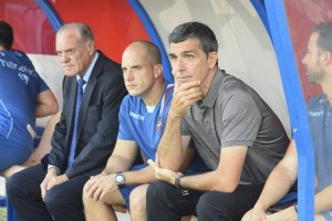 Muñiz en el banquillo del Mediterráneo.