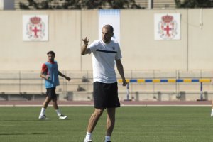 Soriano dirigiendo el entrenamiento.