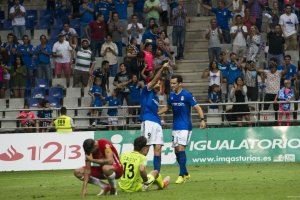 Dos goles en Oviedo.