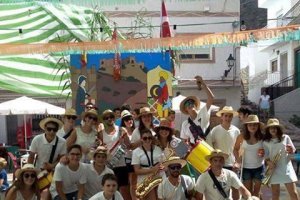 La Charanga El Ganao recorrerá las calles del municipio.