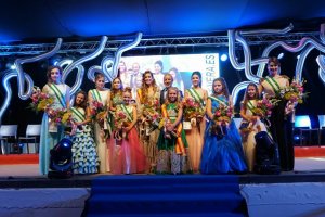 Gala de elección de la Reina de las Fiestas.