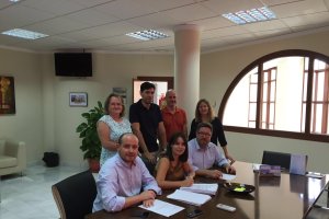 Delegado de Medio Ambiente asistió a las firmas