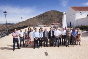 Inauguración de la nueva plaza del mirador.