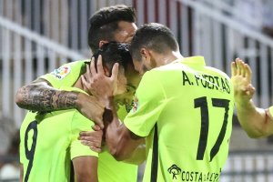 Celebración del 0-1 en Girona.