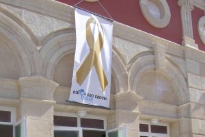 Lazo dorado en el Teatro Apolo en la campaña anterior.