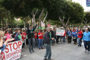 Imagen de archivo de una de las protestas protagonizada por la plataforma Stop Desahucios en Almería