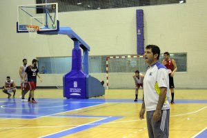 Raúl Fernández toma el mando de las operaciones.