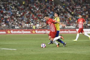 La grada de la televisión se ha visto cubierta en la primera jornada.