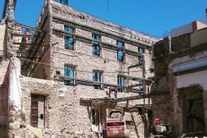 Parte trasera de las obras de la Casa Consistorial