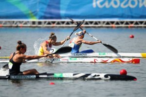 La española llegando a meta.