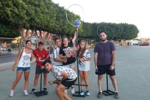 Parte de los componentes del equipo de ‘quidditch’ Almería Basilisks.