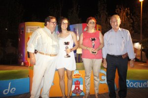 Amat con J. J. Rubí y dos participantes en una de las 100 Horas.