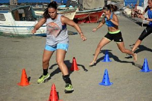 Imagen de archivo de las chicas del Syngenta CB Almería entrenando en la playa.