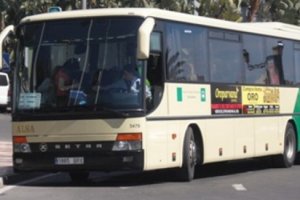 Imagen de una de las líneas que cubre el trayecto hacia la de Universidad.