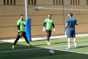 Los porteros trabajando con Rodo en Santo Domingo.