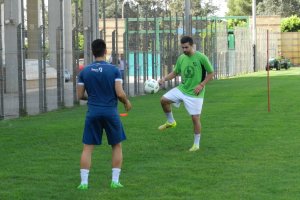 Entrena junto a Toni para ir cogiendo ritmo.