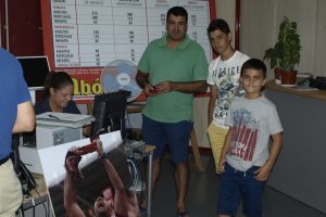 Aficionados en el último día de campaña.