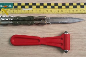 Imagen de los utensilios utilizados por los detenidos para cometer los delitos.
