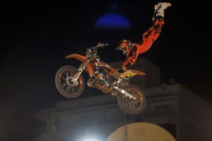 El Extraterrestre volará por Almería.