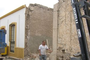 Gabriel Picón, durante una obra en Alhama de Almería.