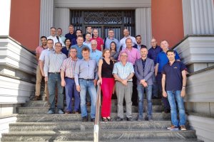 Empresarios extranjeros y almerienses en la sede de Vicasol