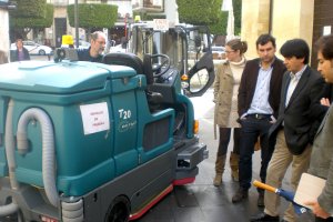 Maquinaria de limpieza del Ayuntamiento de Almería