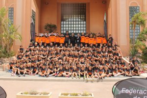 Para la historia del baloncesto almeriense quedará esta foto.