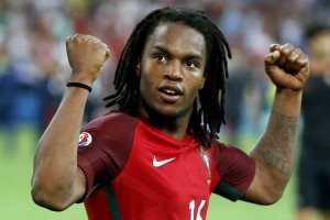 El internacional portugués vuelve a ser noticia por su edad.