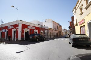 Calle Ángel Ochotorena en las proximidades de la calle Verbena, en Barrio Alto.