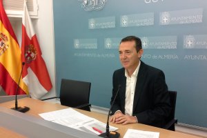 El portavoz del grupo municipal socialista, Juan Carlos Pérez Navas.
