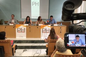 Presentación de la memoria de Proyecto Hombre Almería