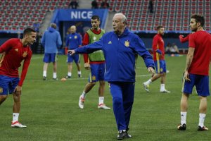 Vicente del Bosque en un entrenamiento.