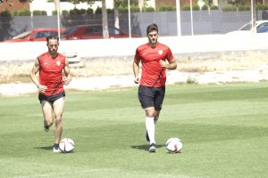 Adri, cumple contrato, y Selfa ¿subirá al primer equipo?