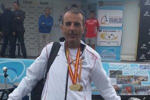 El almeriense con sus medallas.