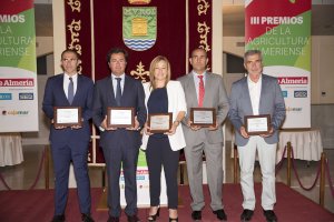 José Blanco (Cristalplant), Francisco Góngora (alcalde El Ejido), Esperanza Pérez (alcaldesa Níjar), Fermín Maldonado (Vicasol) y Miguel Vargas (CASI