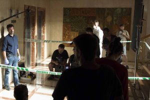 Rodolfo Sancho, durante la grabación de una escena ayer en un edificio de Almería.