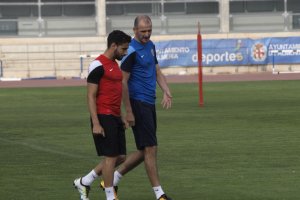 Chuli y el míster Soriano.