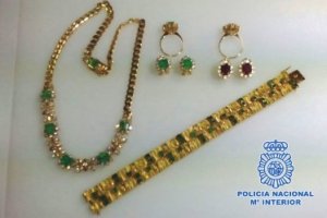 Joyas recuperadas por la Policía Nacional.