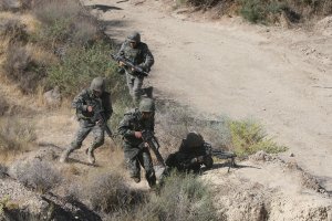 Soldados de La Legión durante la realización de unas maniobras.