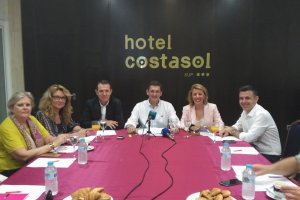 Primer acto de campaña de los socialistas