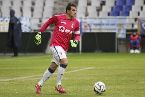 Esteban es un ídolo para las aficiones de Oviedo y Almería.