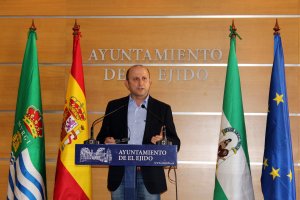 El concejal de Agricultura, Manuel Gómez Galera