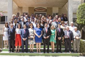 Foto de familia del acto institucional del municipio de Balanegra